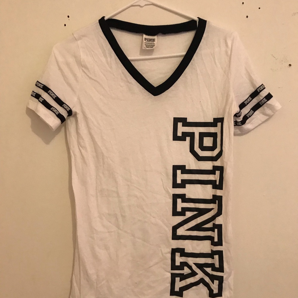 Victoria Secret - pink classic tops